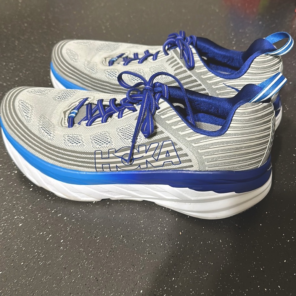 NWOT Men’s Hoka Bondi 6 Vapor Blue/Frost Grey